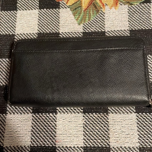 Jenna Kator black zippered 3 compartment wallet - Picture 3 of 7